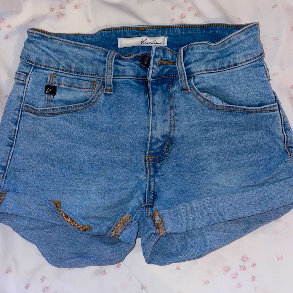 KanCan jean shorts size 23